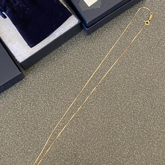 14K yellow gold butterfly pendant 16” necklace - Picture 7 of 12